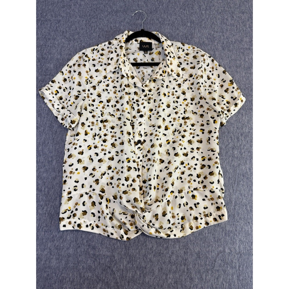 W5 Womens Animal Print Knot Front Top Size L Short Sleeve Blouse cropped